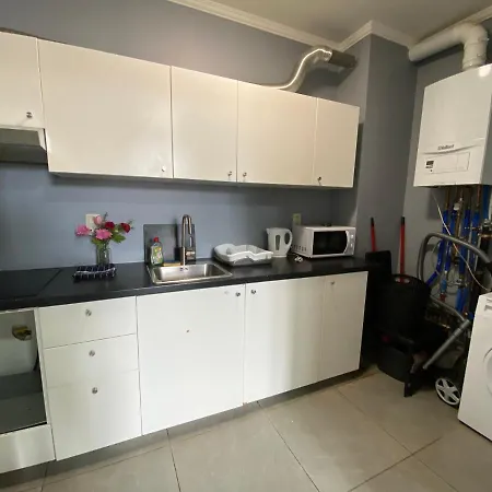 Apartment Plantin 3 Sleeping 2 Bathrooms. Antwerp